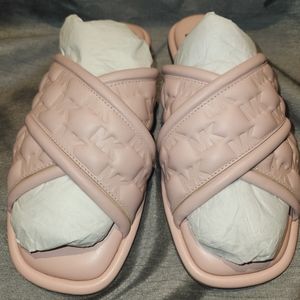 Michael Kors Gideon Slides Blush Pink Embossed Logo Size 6